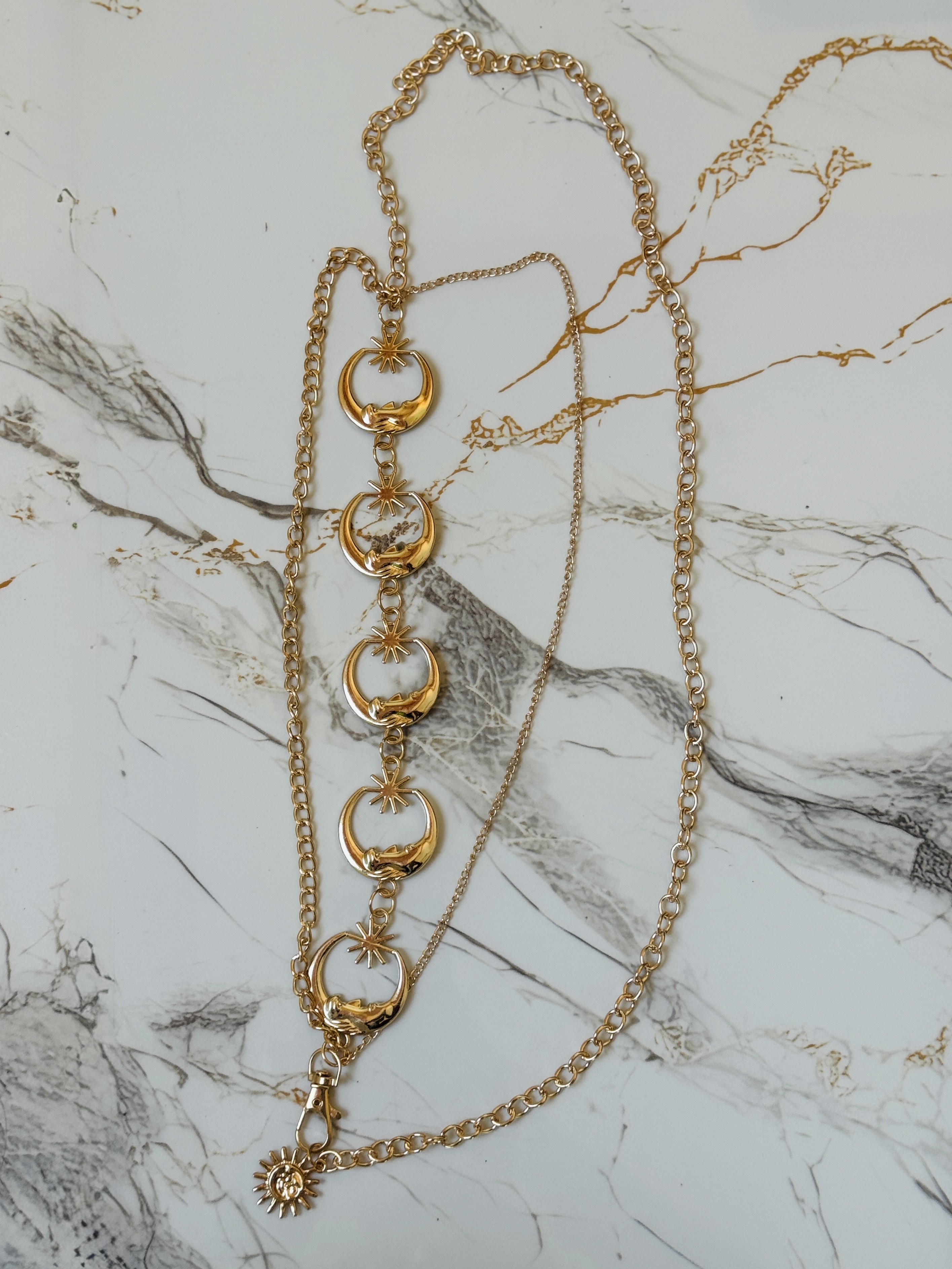 WC3: 🌙 Celestial Half Moon Star Waist Chain (golden)🌙